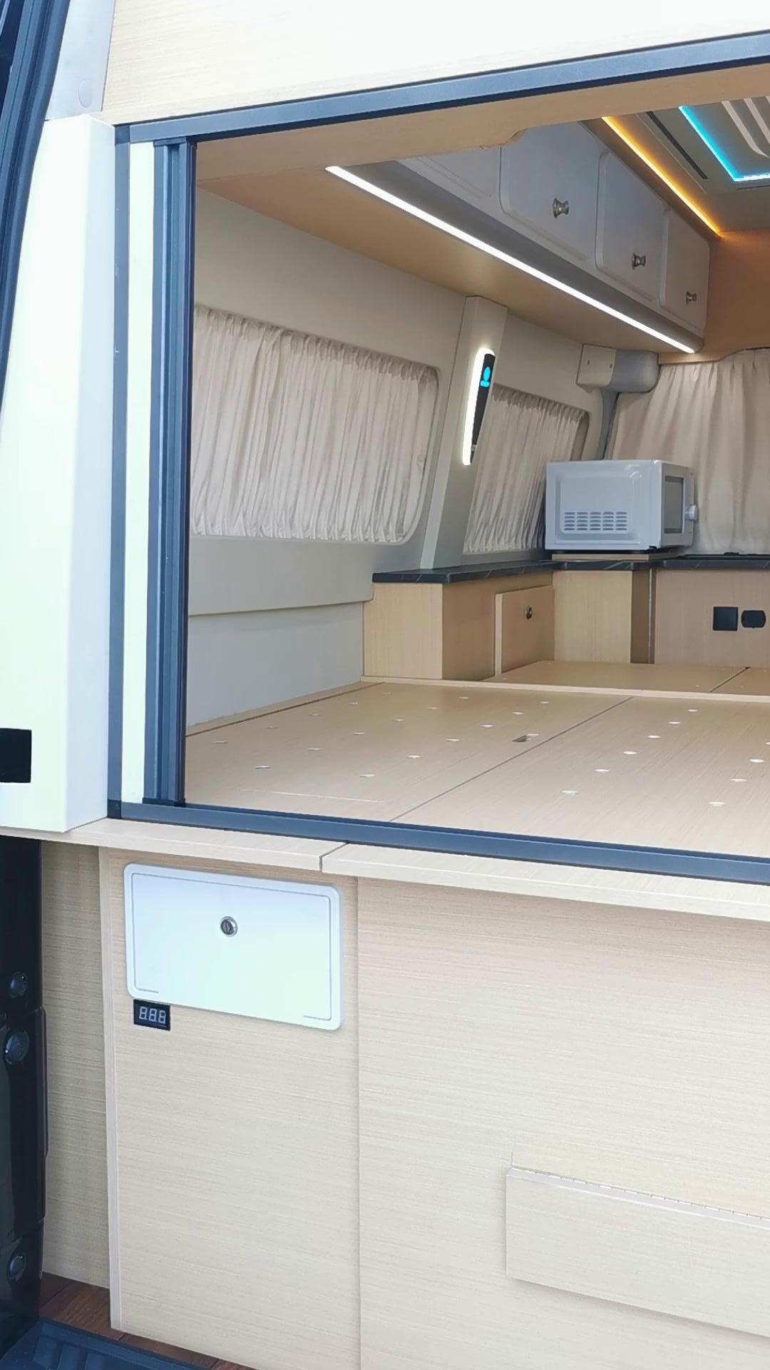 新全順?lè)寇嚫难b-全順V362中軸中頂六座宿營(yíng)車